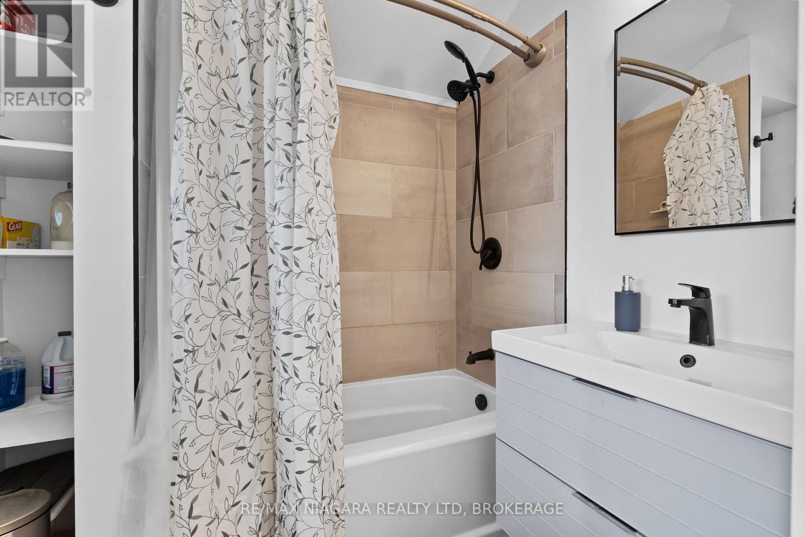 656 Steele Street, Port Colborne, Ontario  L3K 4Y9 - Photo 12 - X13098282