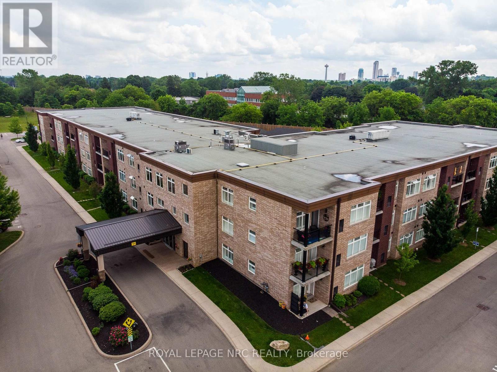 102 - 4644 Pettit Avenue, Niagara Falls, Ontario  L2E 0B4 - Photo 33 - X13098290