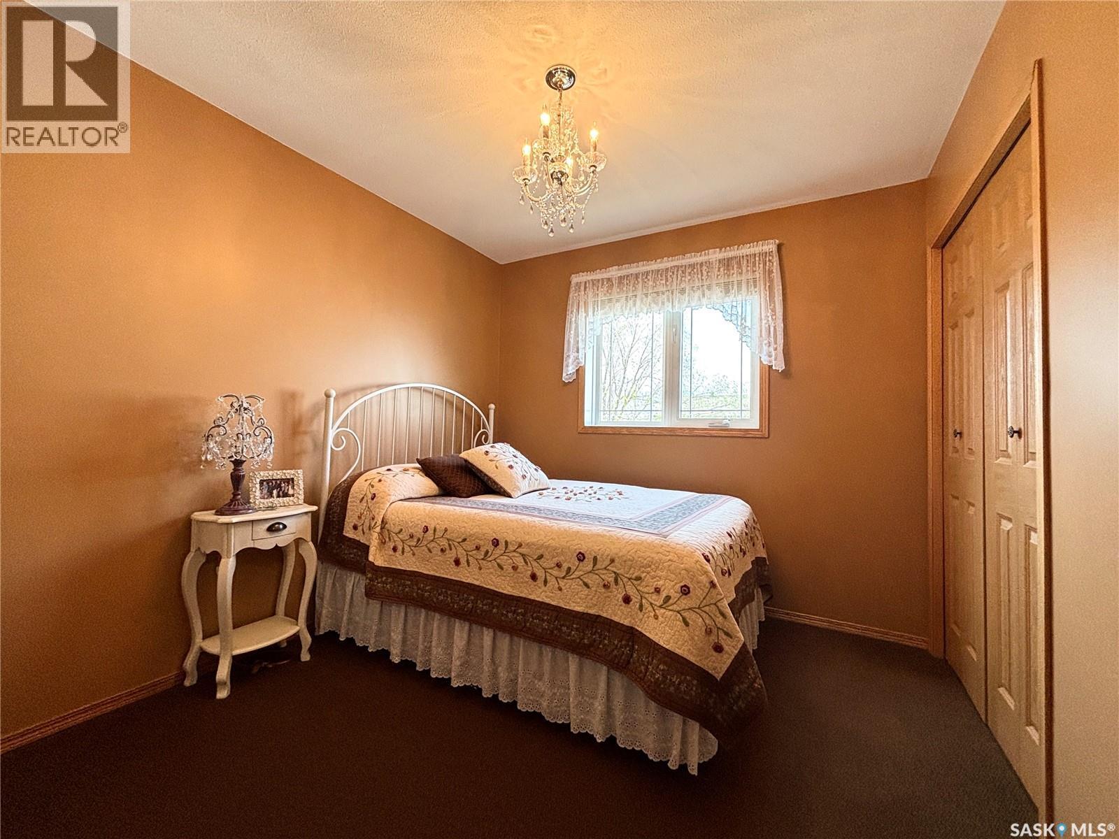 404 Herbert Street, Maple Creek, Saskatchewan  S0N 1N0 - Photo 33 - SK035151