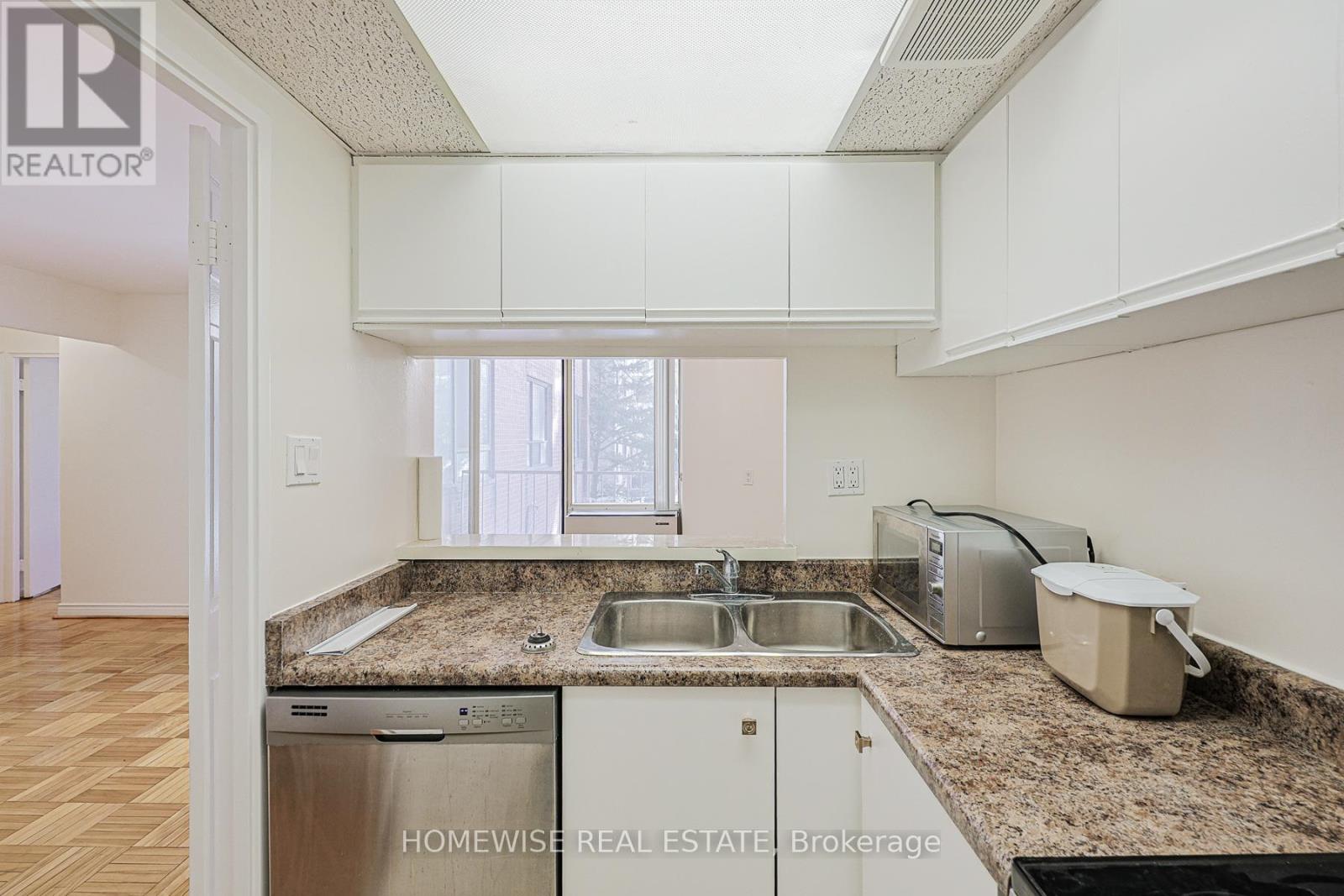 705 - 485 Kingston Road, Toronto, Ontario  M4L 1V6 - Photo 5 - E13042762