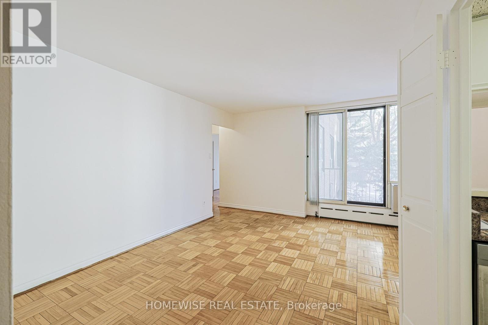705 - 485 Kingston Road, Toronto, Ontario  M4L 1V6 - Photo 6 - E13042762