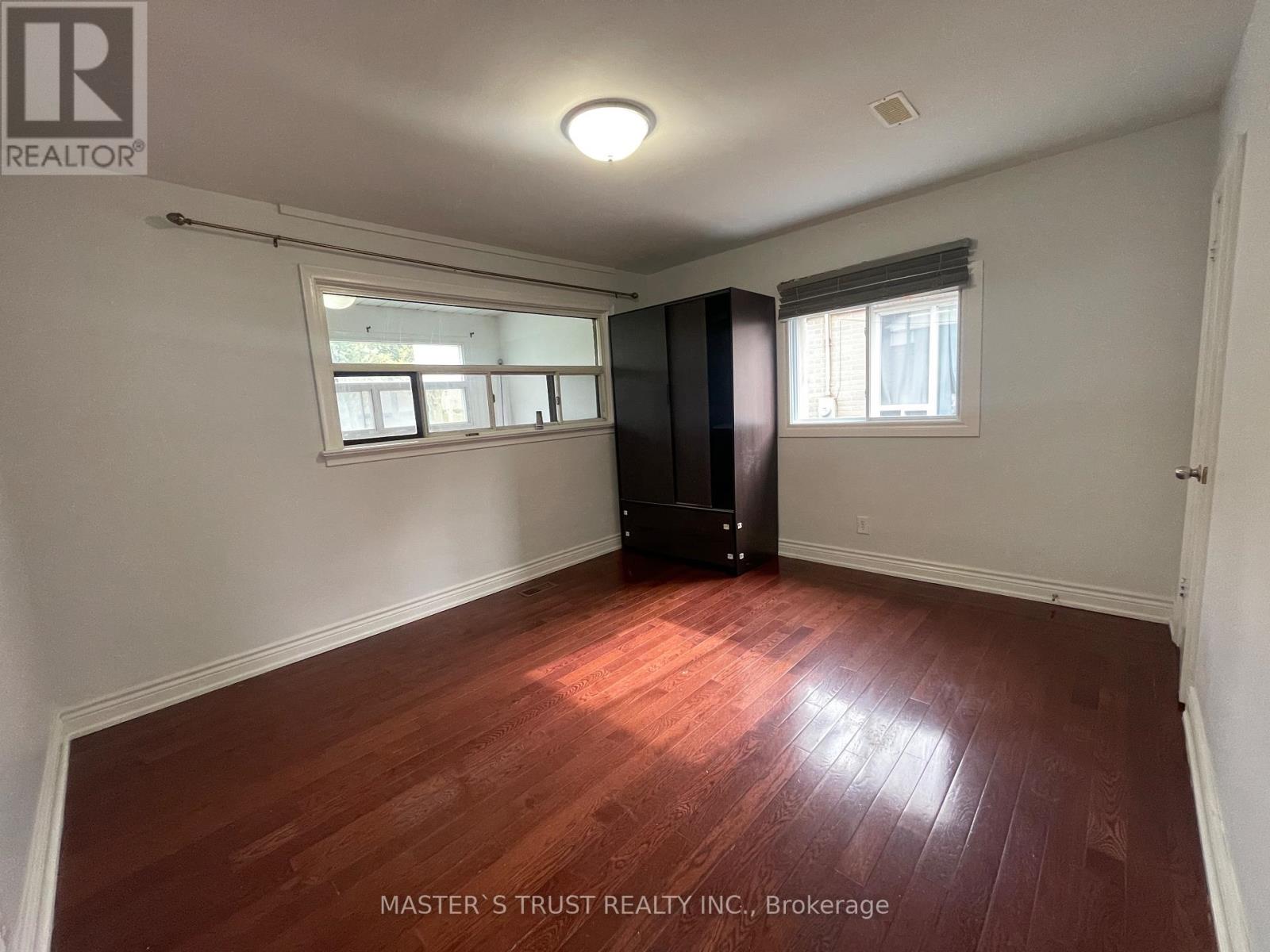 10 Heather Road, Toronto, Ontario  M1S 2E1 - Photo 5 - E13094106