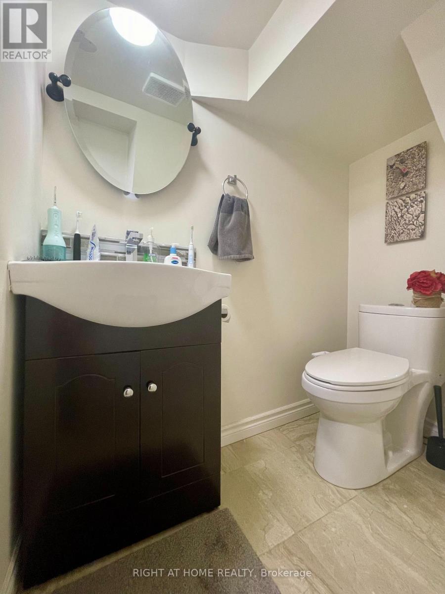 7 Bassett Avenue, Toronto, Ontario  M1L 2A2 - Photo 26 - E13094394
