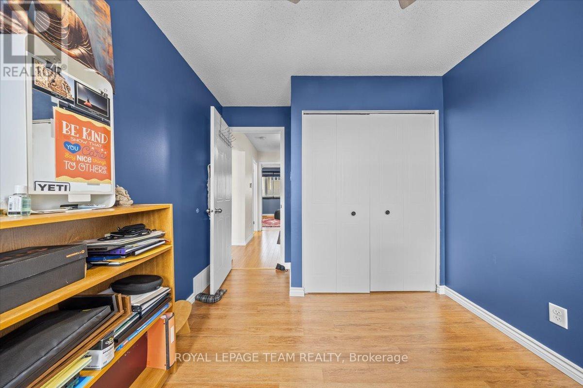 1137 Chimney Hill Way, Ottawa, Ontario  K1J 8Z7 - Photo 27 - X12876480