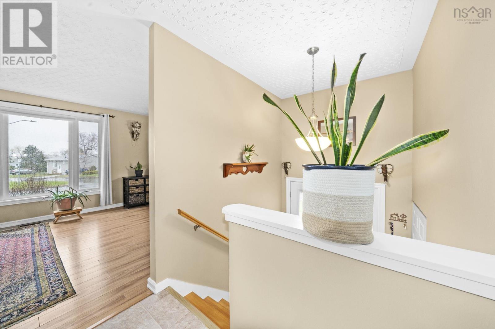 27 Cockburn Court, Lower Sackville, Nova Scotia  B4C 1K4 - Photo 4 - 202610108