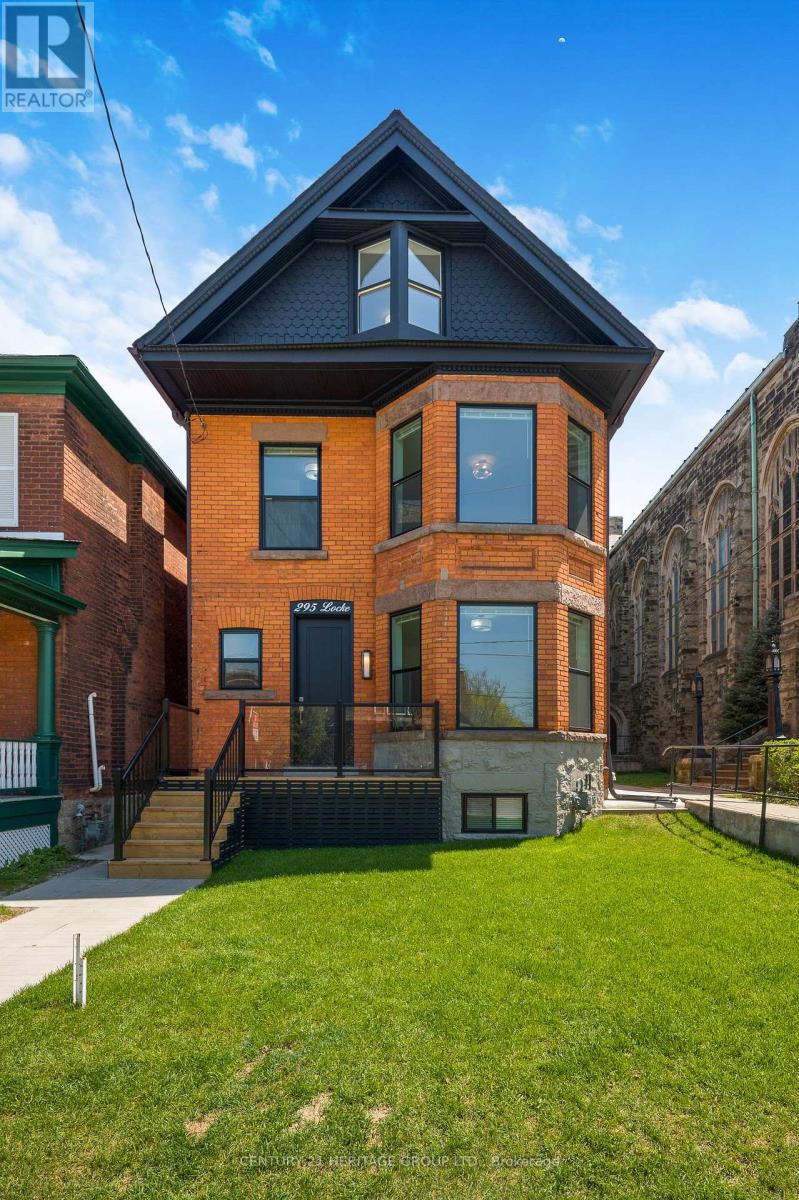 295 Locke Street S, Hamilton, Ontario  L8P 4C3 - Photo 2 - X13044958