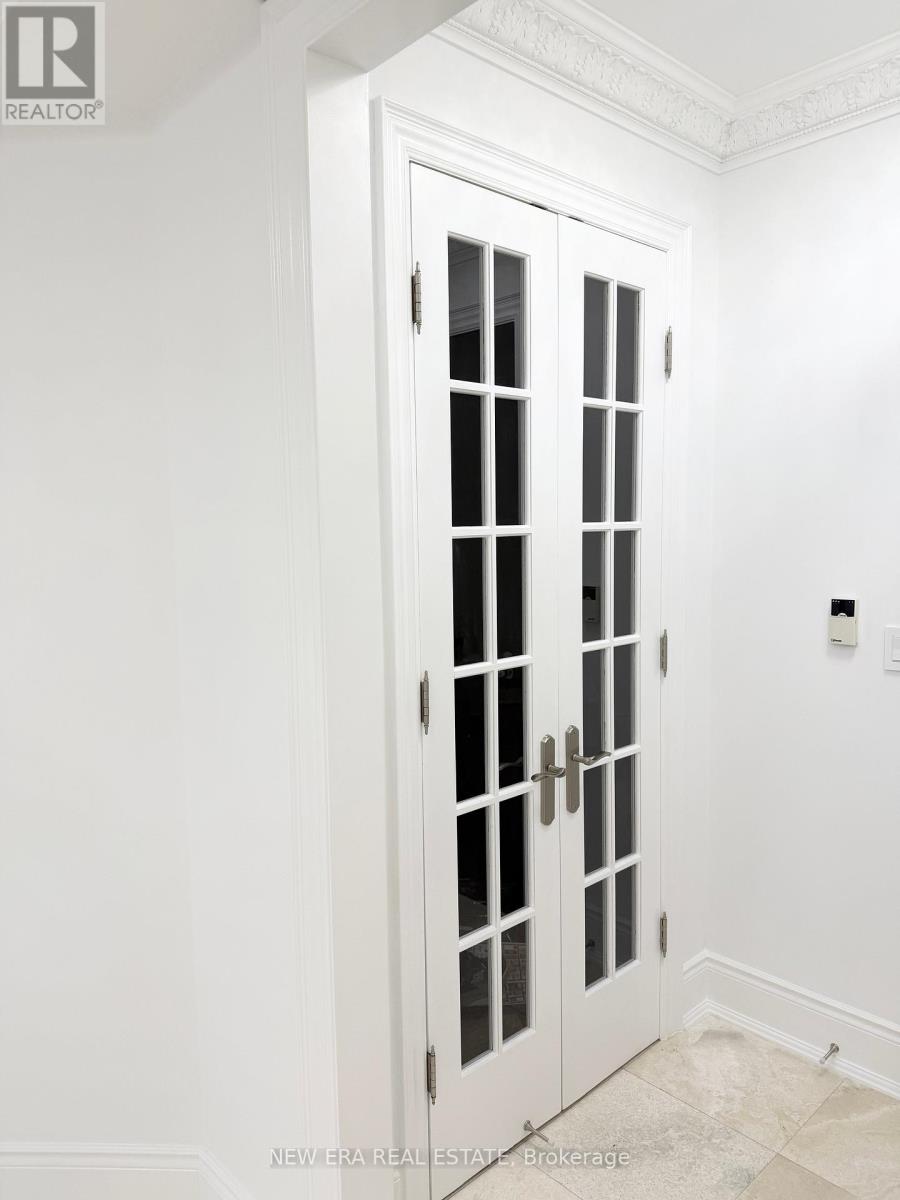 602 - 10 Bellair Street, Toronto, Ontario  M5R 3T8 - Photo 7 - C13098124