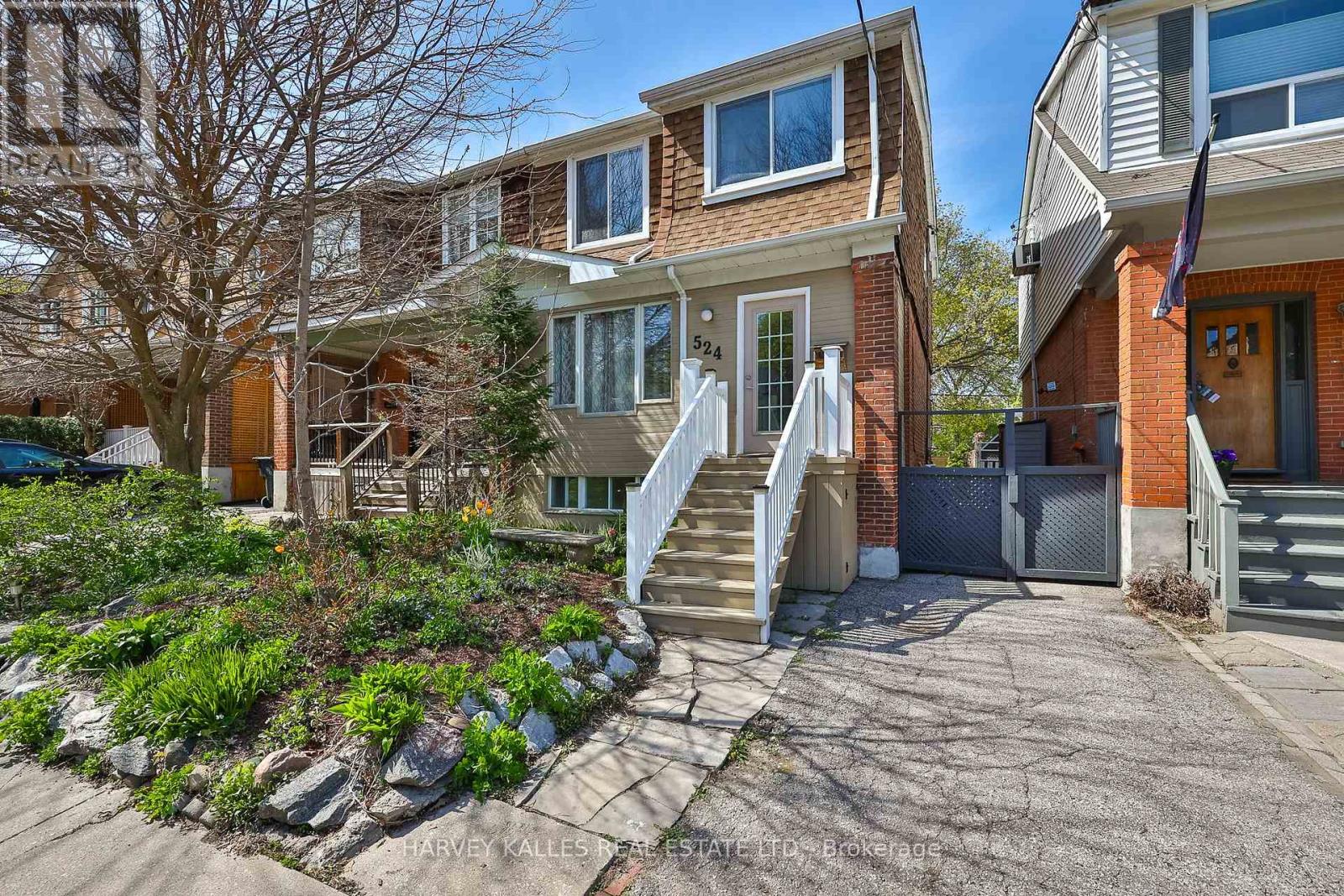 524 BALLIOL STREET, Toronto, Ontario