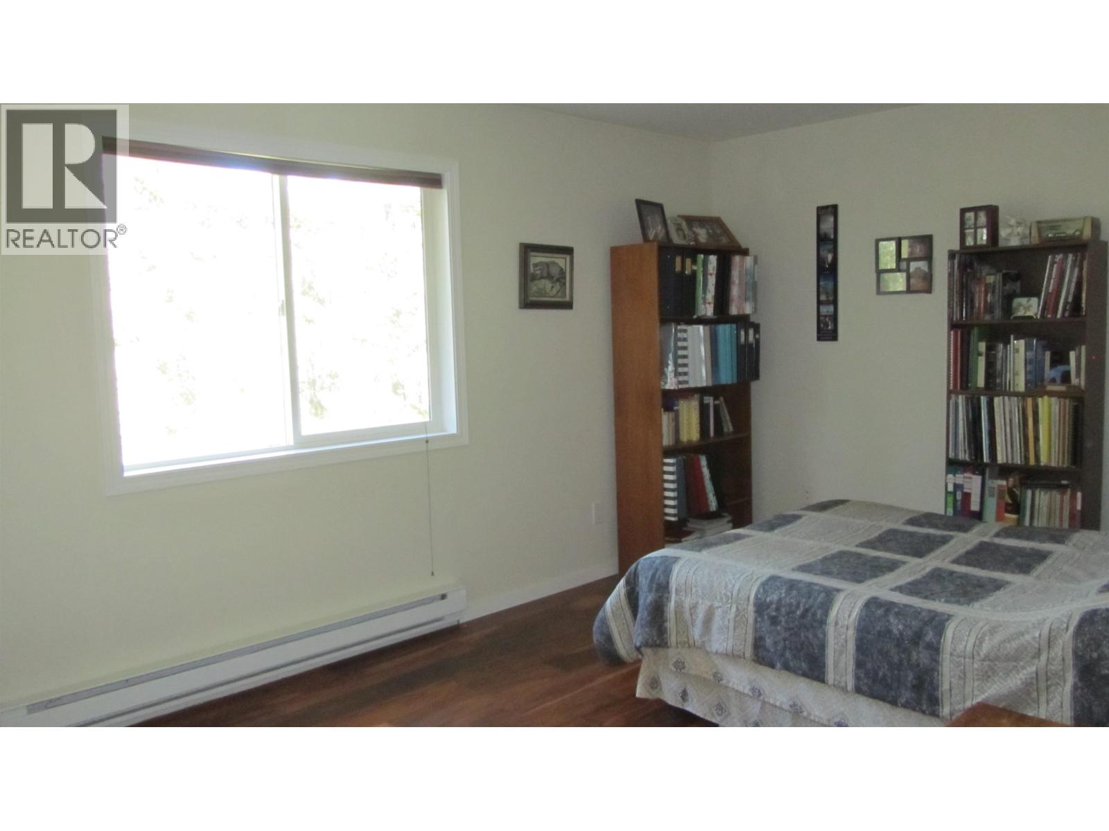 5369 Kallum Drive, 108 Mile Ranch, British Columbia  V0K 2Z0 - Photo 21 - R3120560