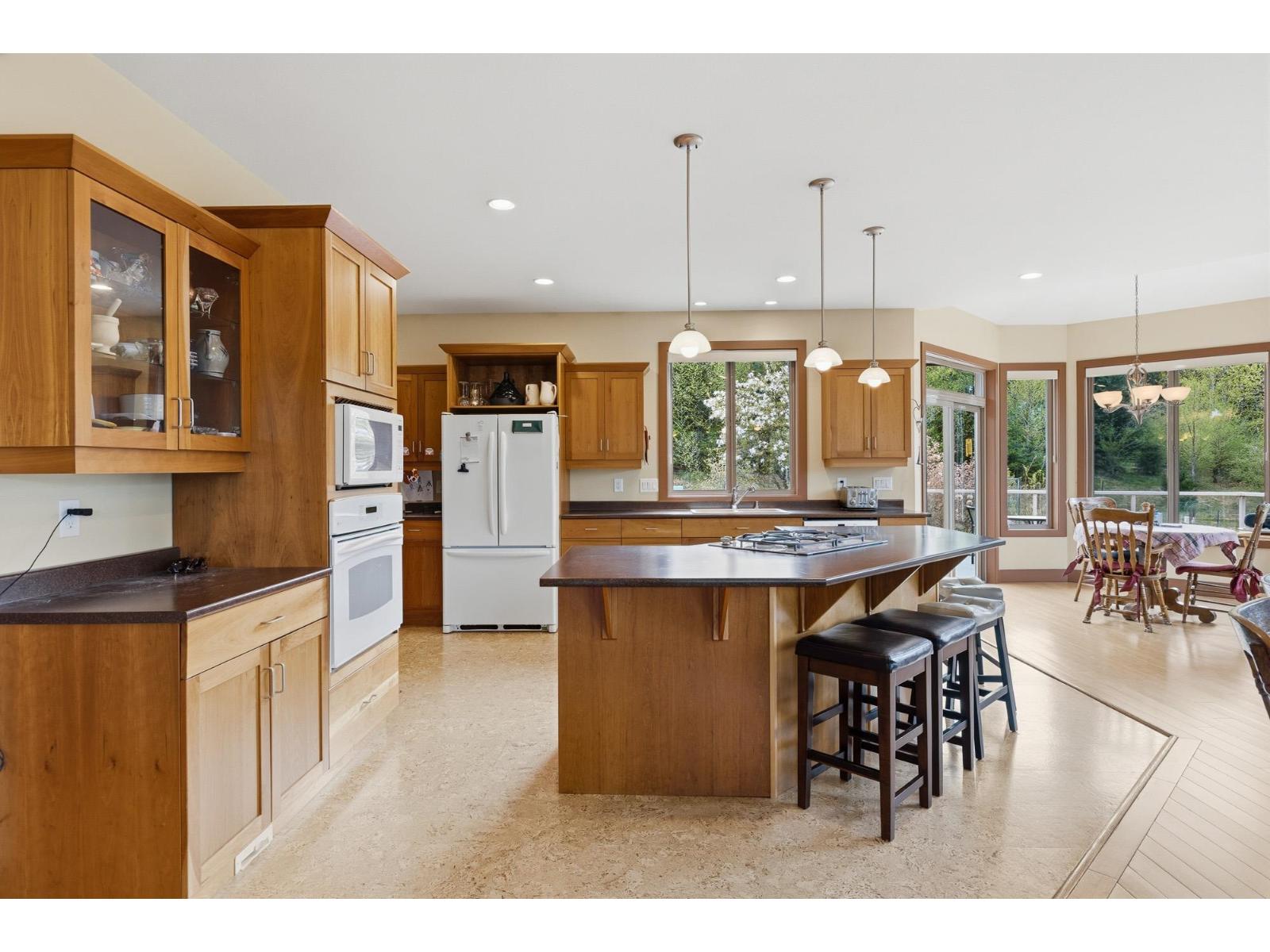 49635 Elk View Road, Ryder Lake, Chilliwack, British Columbia  V4Z 1G5 - Photo 12 - R3120884