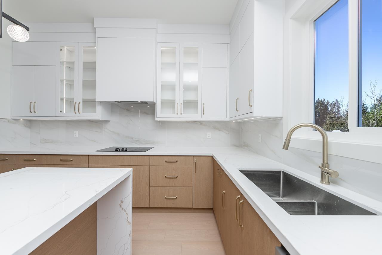 1 14259 Park Drive, Surrey, British Columbia  V3R 5P1 - Photo 5 - R3120005