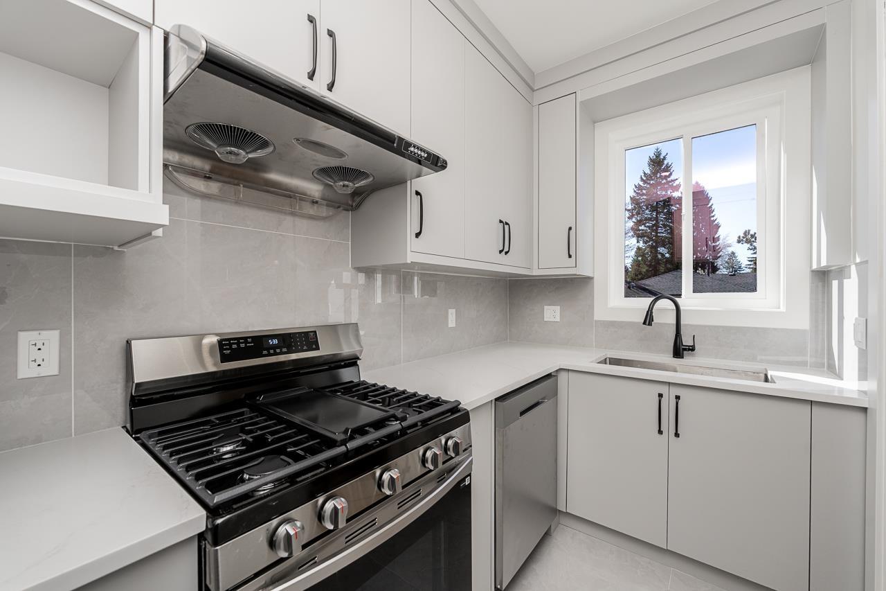 1 14259 Park Drive, Surrey, British Columbia  V3R 5P1 - Photo 8 - R3120005