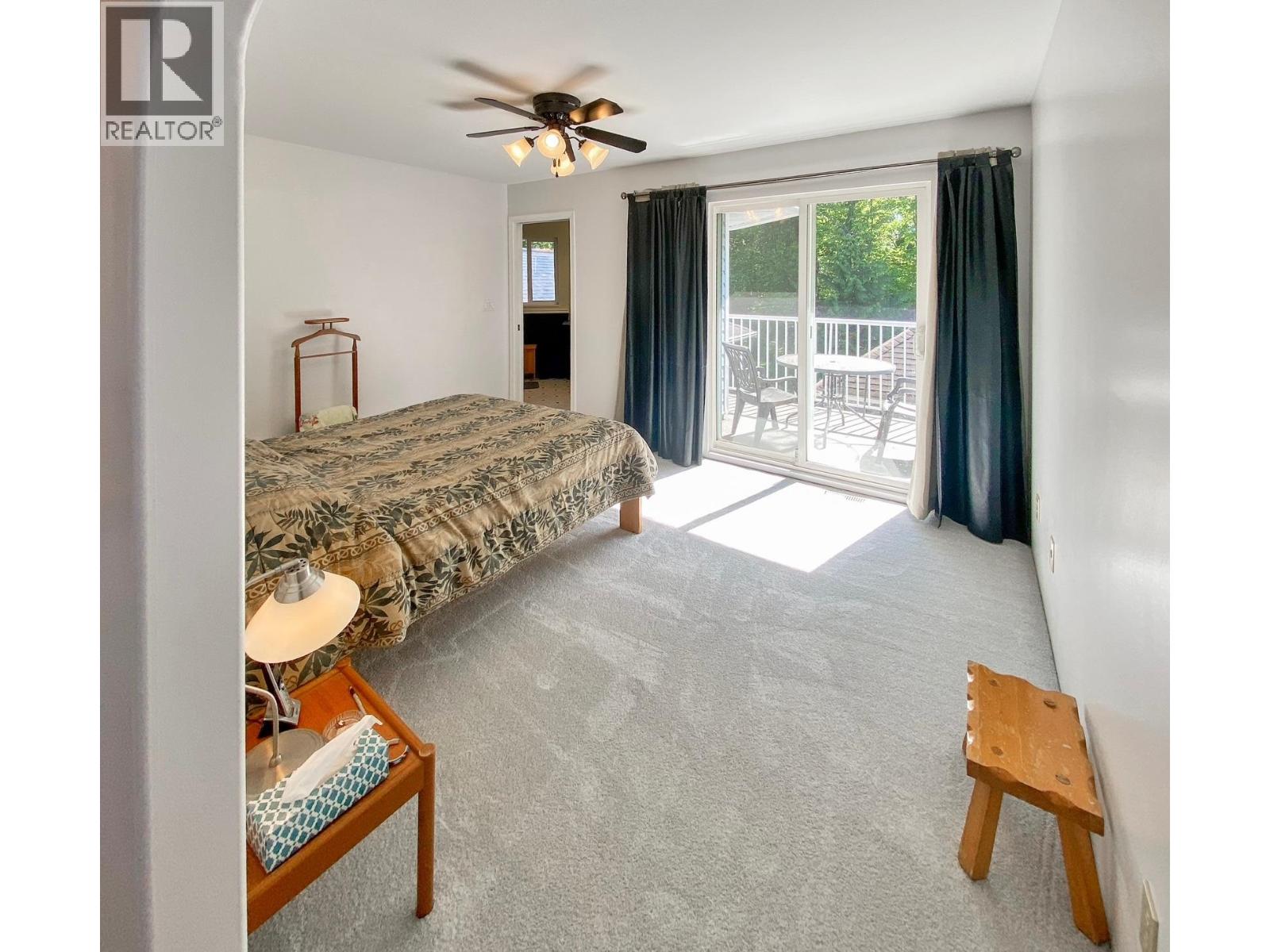 19607 Somerset Drive, Pitt Meadows, British Columbia  V3Y 2L4 - Photo 17 - R3120578
