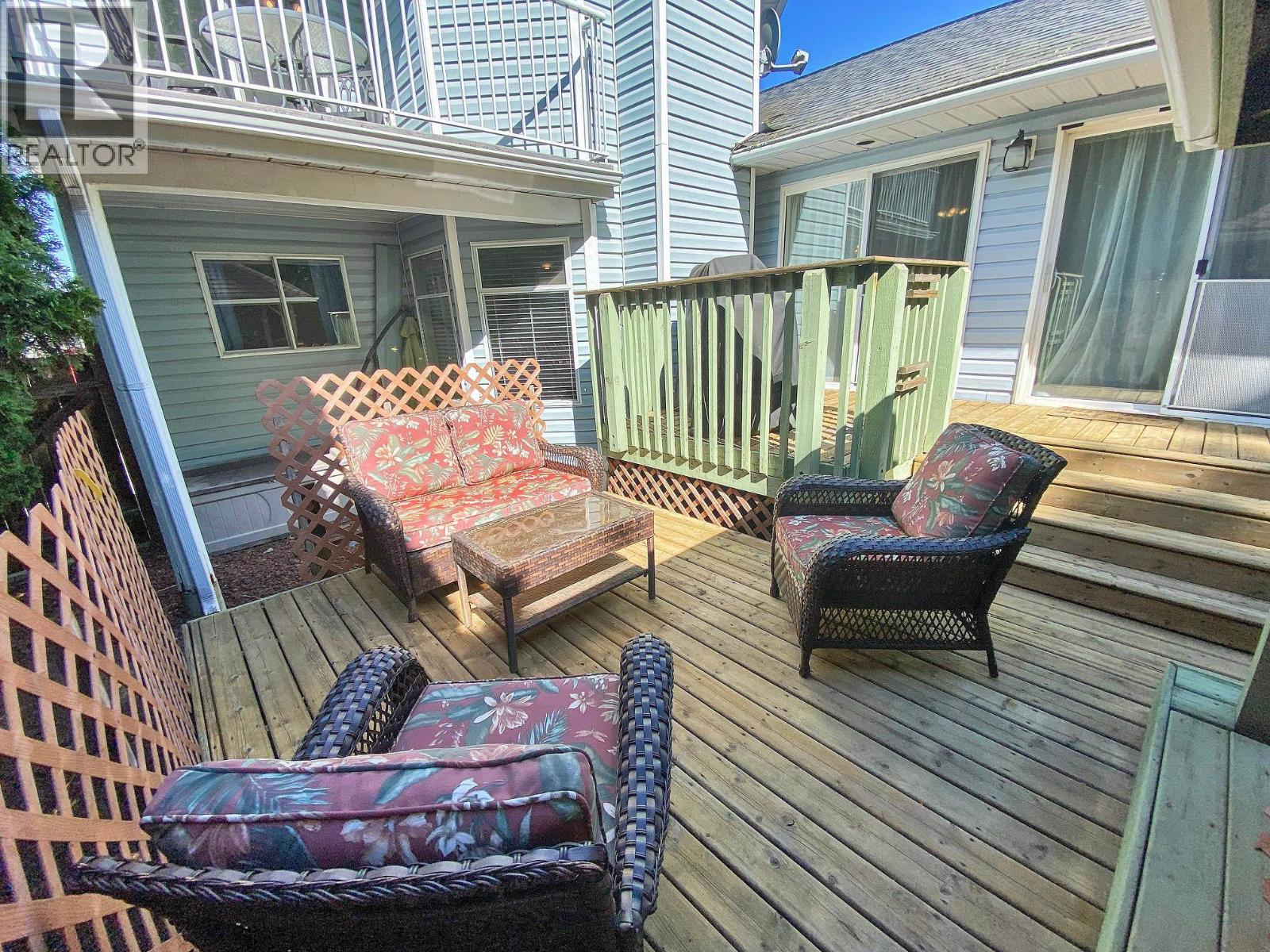 19607 Somerset Drive, Pitt Meadows, British Columbia  V3Y 2L4 - Photo 37 - R3120578