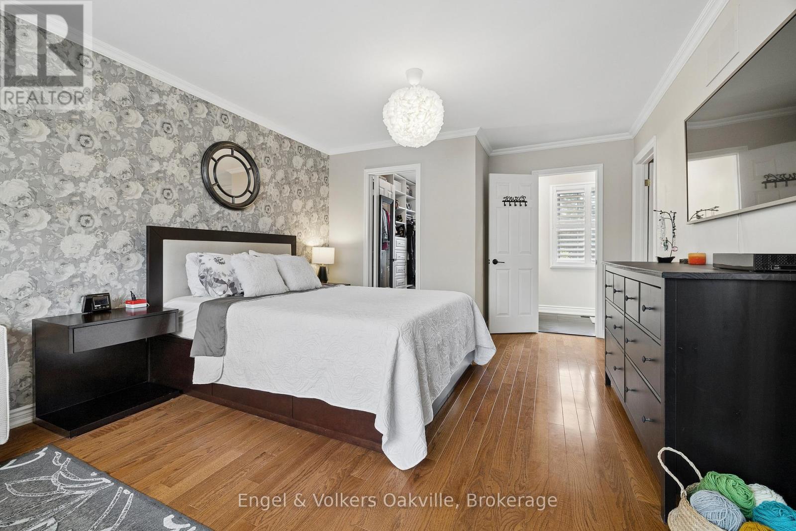 1375 Falgarwood Drive, Oakville, Ontario  L6H 2P4 - Photo 24 - W13086296