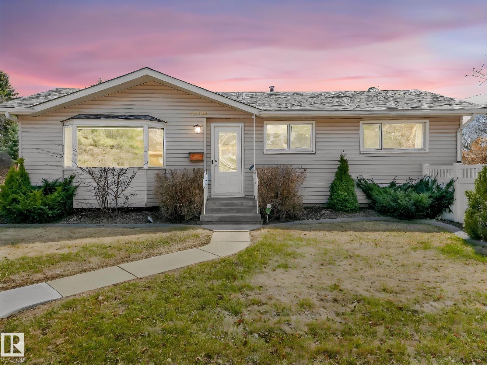 12303 131 AV NW, edmonton, Alberta