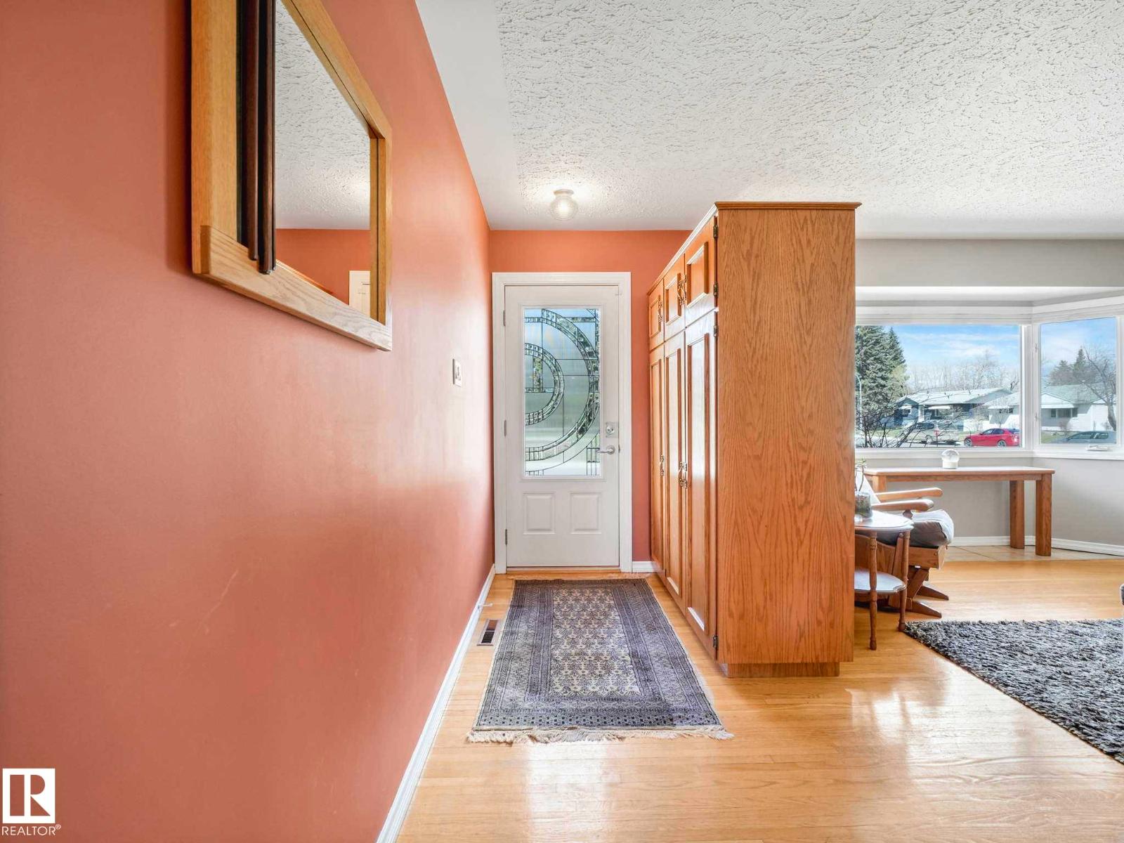 12303 131 Av Nw, Edmonton, Alberta  T5L 3M9 - Photo 5 - E4486328