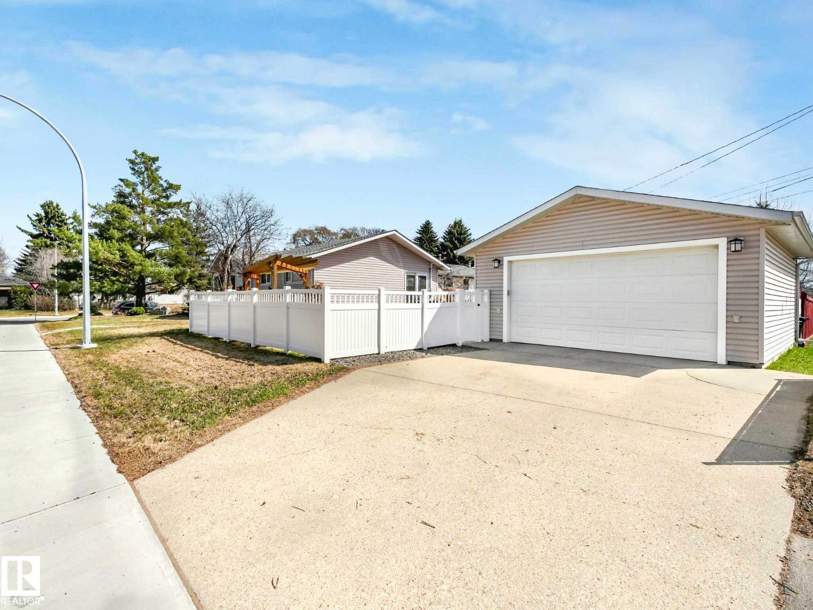 12303 131 Av Nw, Edmonton, Alberta  T5L 3M9 - Photo 60 - E4486328