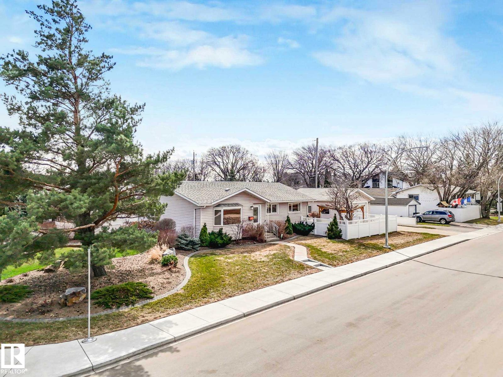12303 131 Av Nw, Edmonton, Alberta  T5L 3M9 - Photo 63 - E4486328
