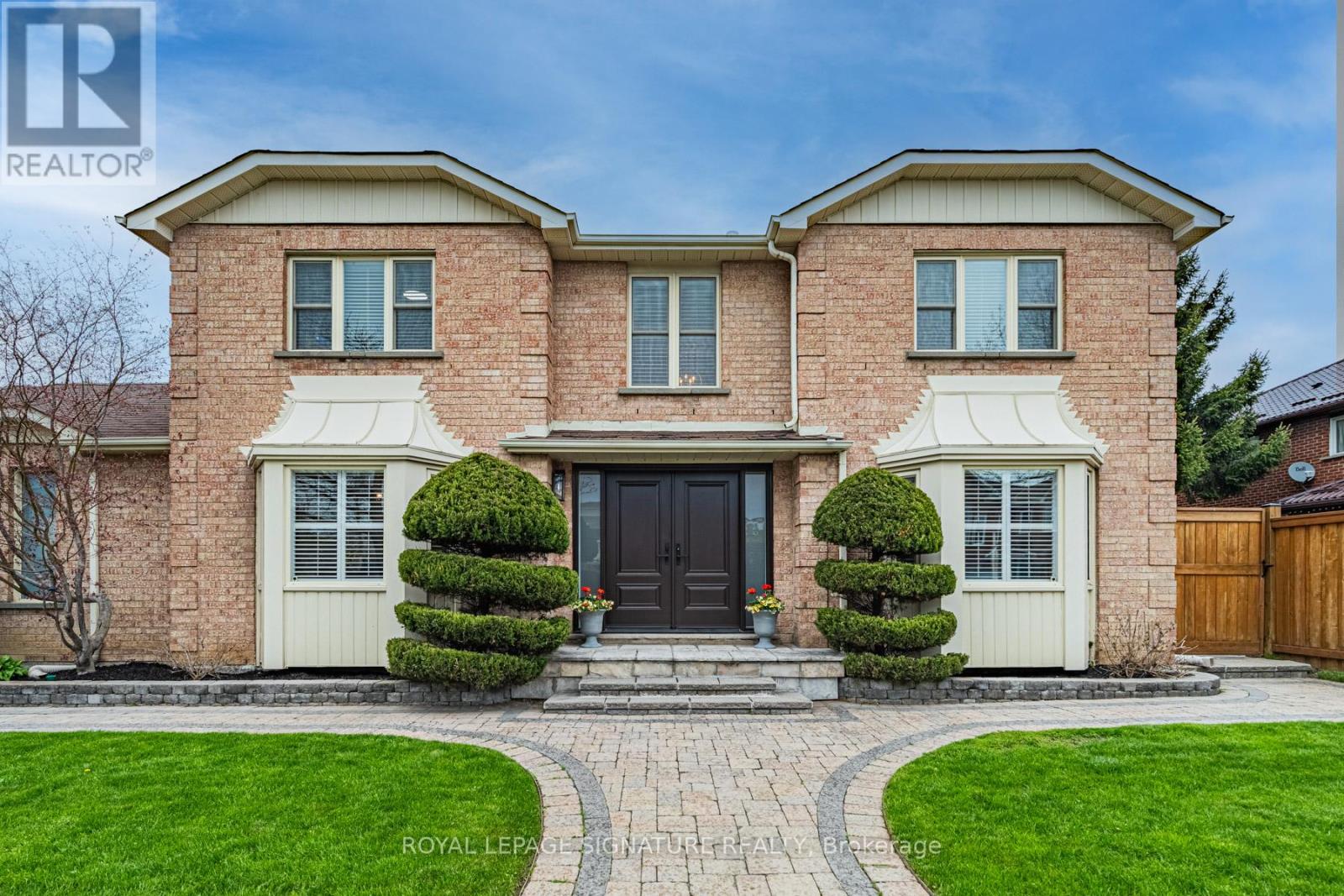 238 HOOVER DRIVE, Pickering, Ontario