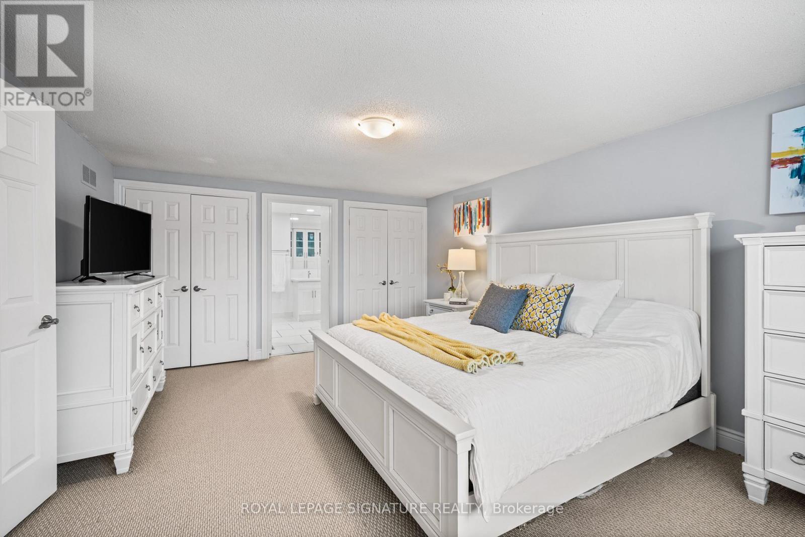 238 Hoover Drive, Pickering, Ontario  L1V 5R3 - Photo 21 - E13098076