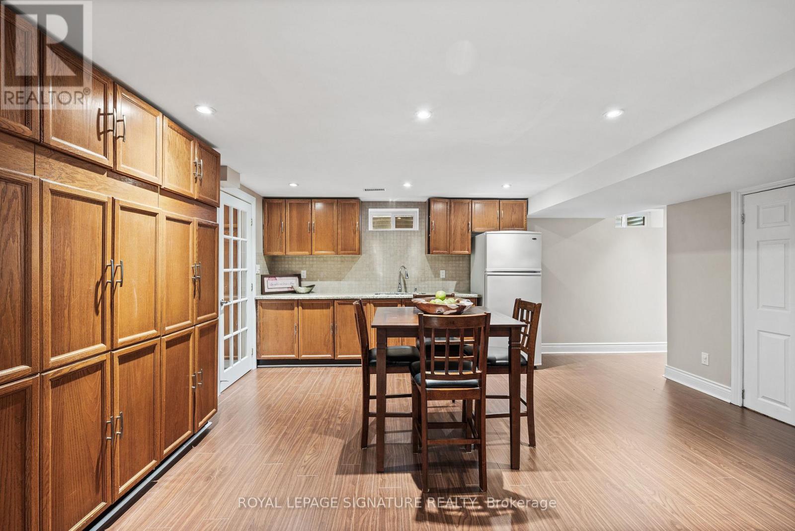 238 Hoover Drive, Pickering, Ontario  L1V 5R3 - Photo 35 - E13098076