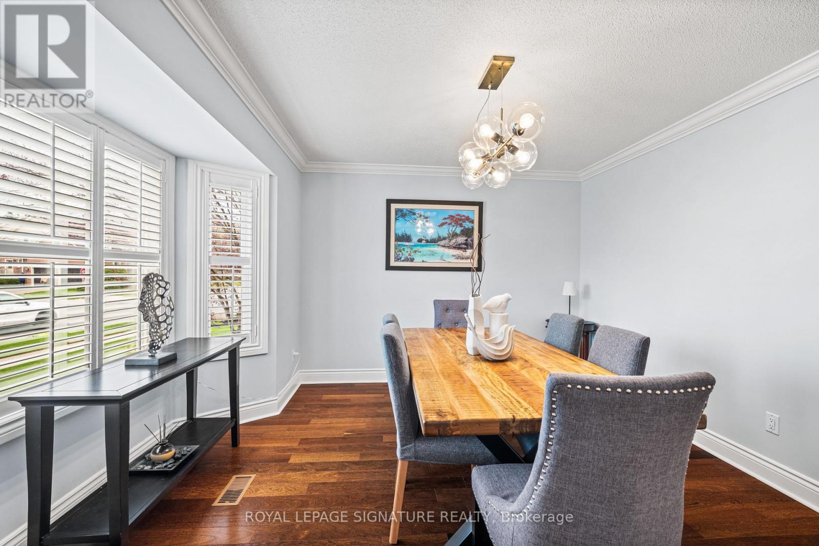 238 Hoover Drive, Pickering, Ontario  L1V 5R3 - Photo 8 - E13098076