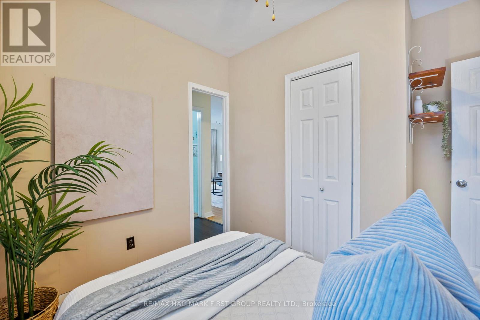 53 Billingsgate Crescent, Ajax, Ontario  L1S 2R7 - Photo 25 - E13098234