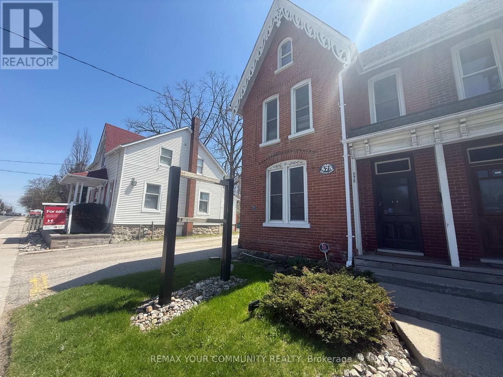 575 Kingston Road W, Ajax, Ontario  L1T 3A2 - Photo 2 - E13098260
