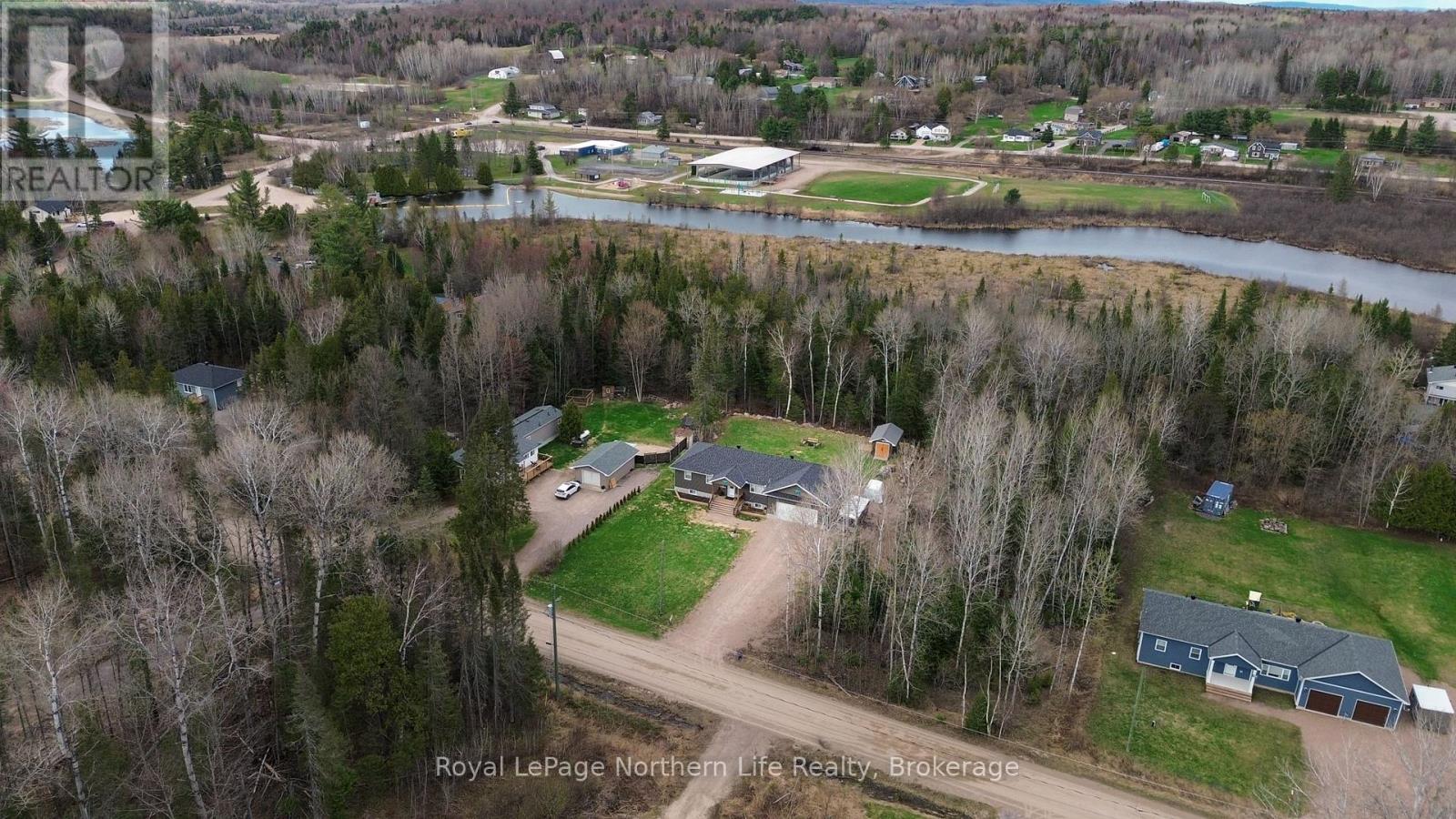 106 Riverside Drive, Bonfield, Ontario  P0H 1E0 - Photo 2 - X12923560
