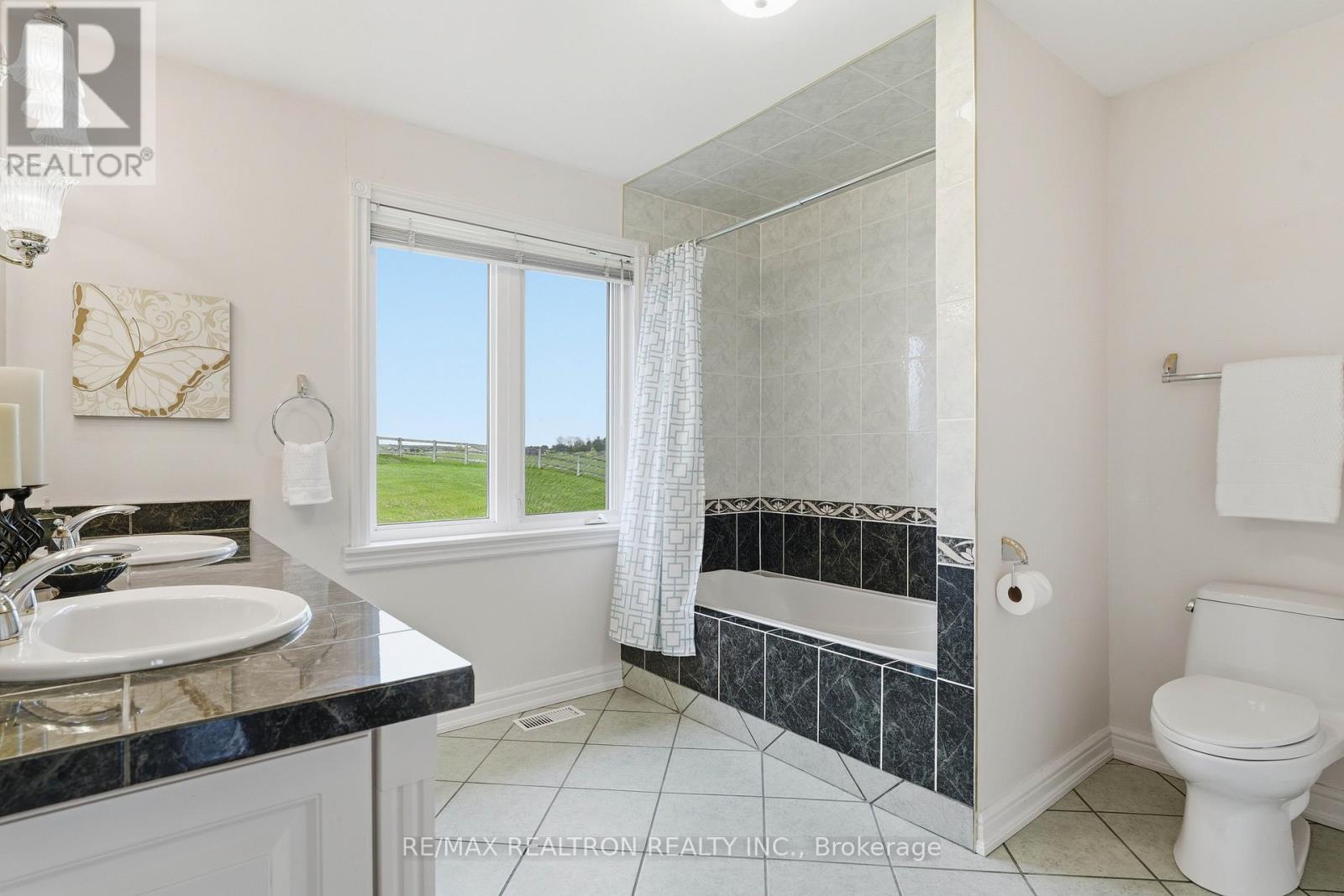 5081 Holborn Road, East Gwillimbury, Ontario  L0G 1M0 - Photo 25 - N13098026