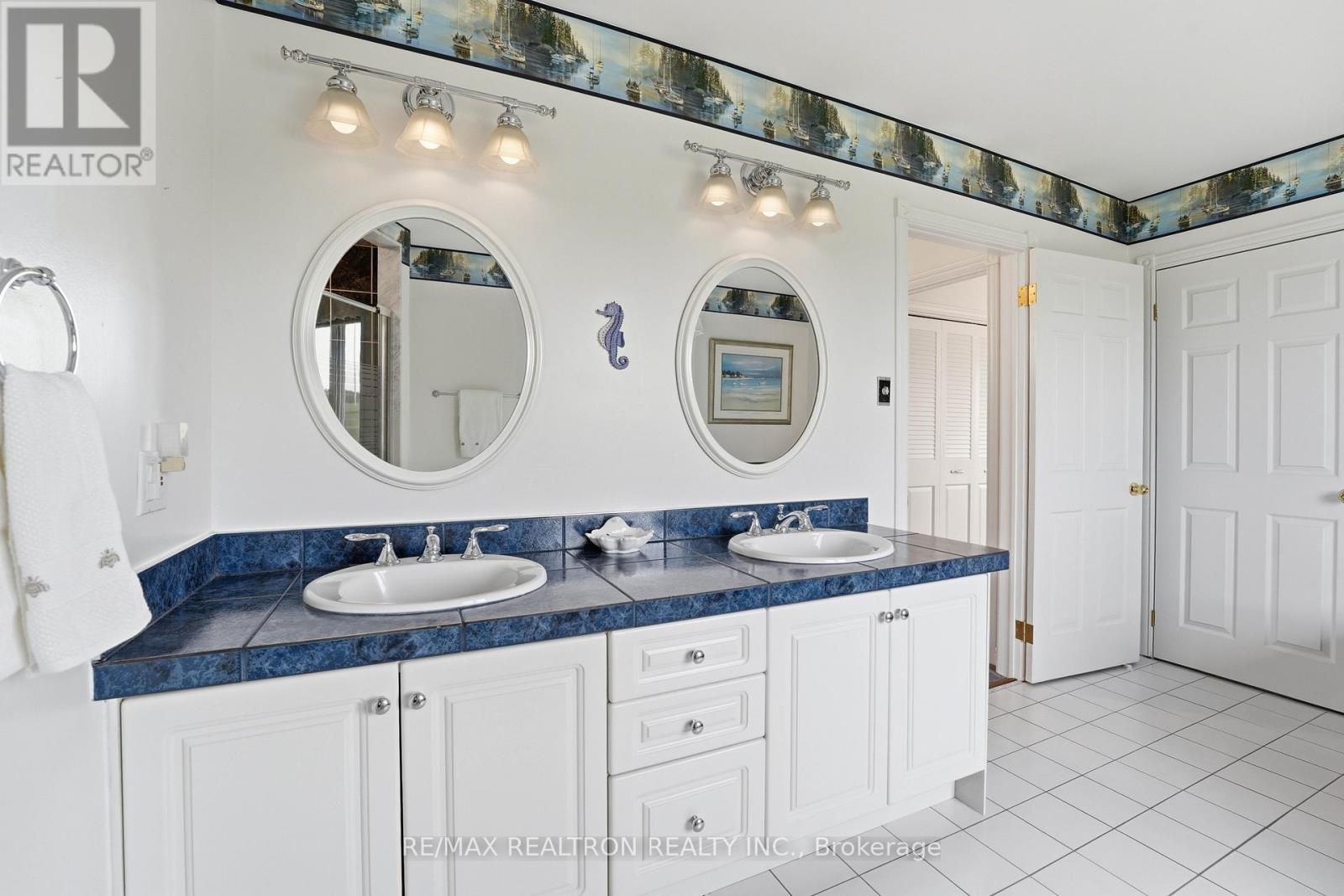 5081 Holborn Road, East Gwillimbury, Ontario  L0G 1M0 - Photo 29 - N13098026