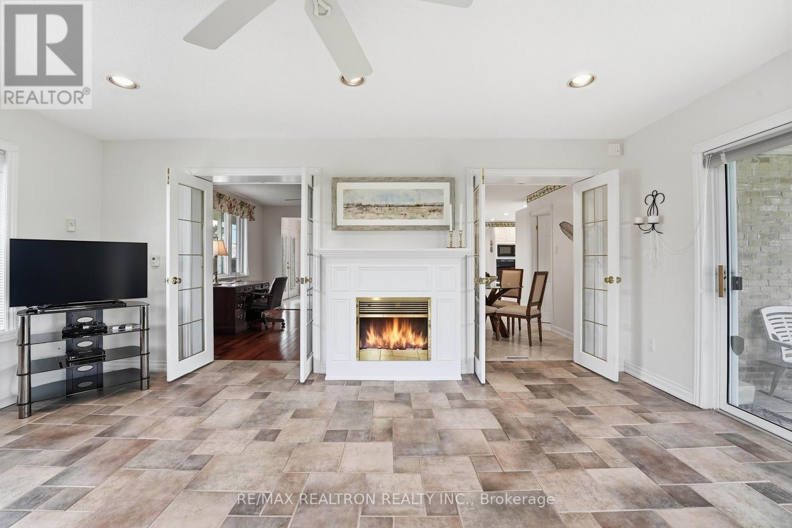 5081 Holborn Road, East Gwillimbury, Ontario  L0G 1M0 - Photo 9 - N13098026