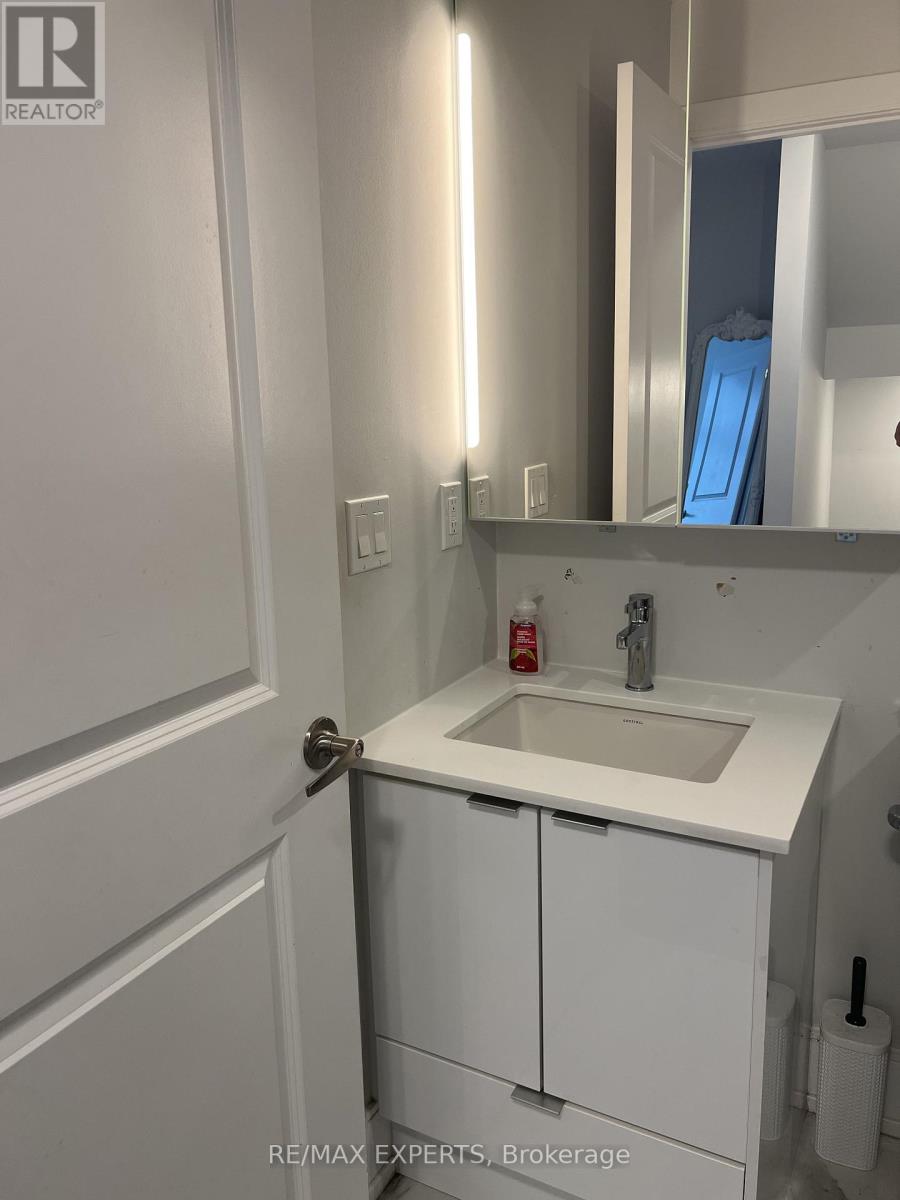 U213 - 9560 Islington Avenue, Vaughan, Ontario  L4H 4Z5 - Photo 15 - N13098198