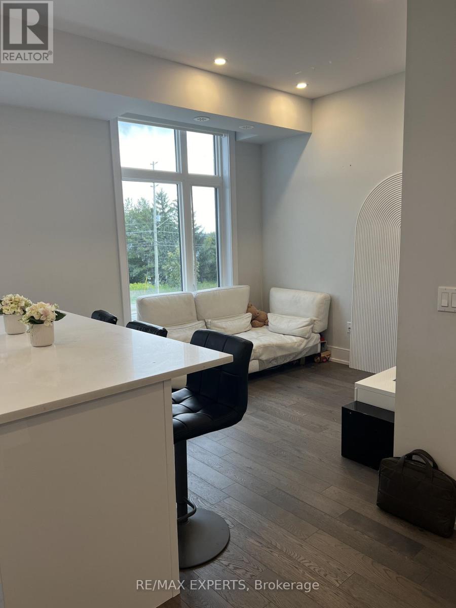 U213 - 9560 Islington Avenue, Vaughan, Ontario  L4H 4Z5 - Photo 6 - N13098198