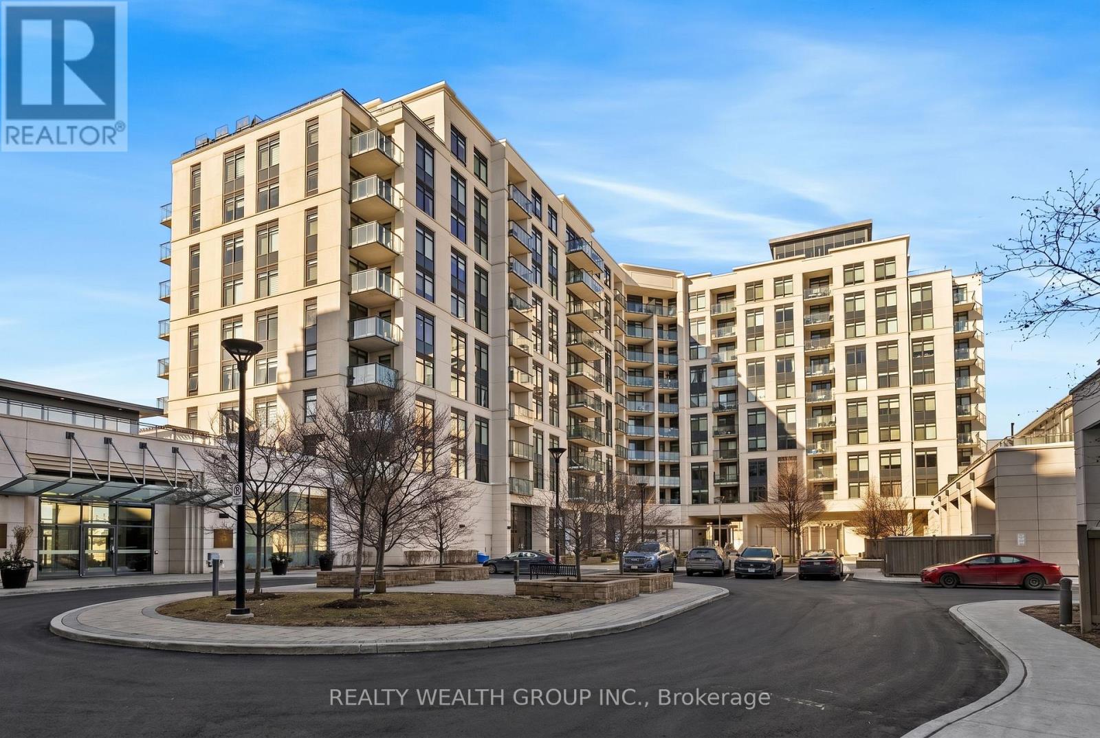 520 - 12 Woodstream Boulevard, Vaughan, Ontario  L4L 8C3 - Photo 1 - N13098280