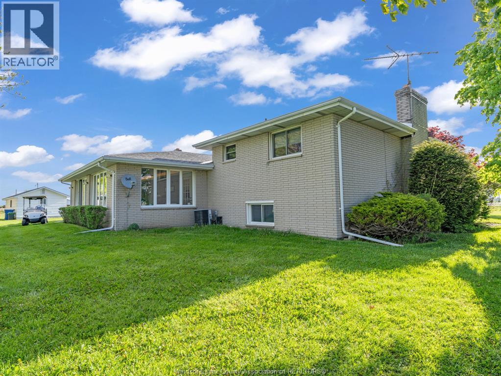 1919 Rochester Townline, Lakeshore, Ontario  N0R 1R0 - Photo 5 - 26010419
