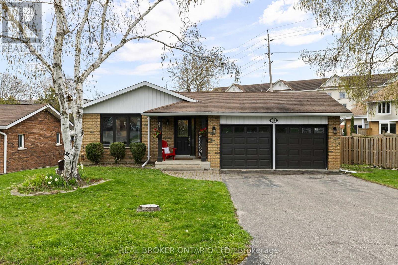 319 BREWERY LANE, Orillia, Ontario