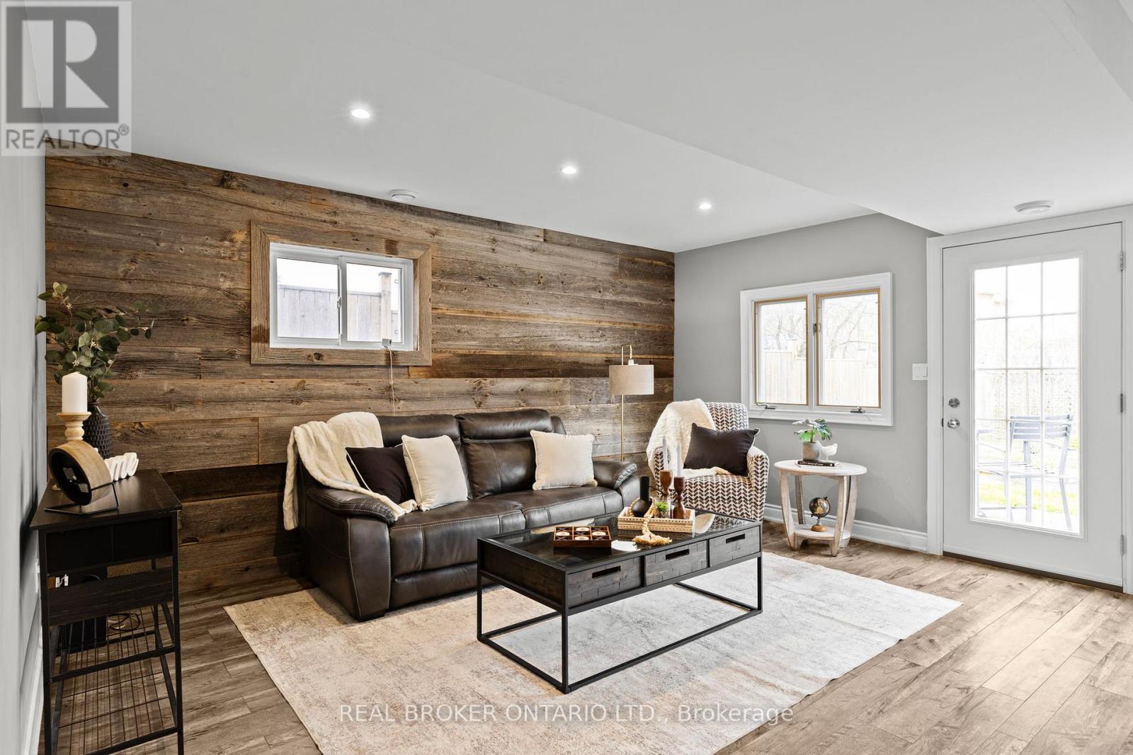 319 Brewery Lane, Orillia, Ontario  L3V 7H5 - Photo 23 - S13098090