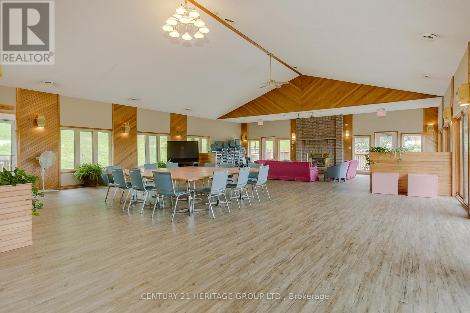 110 - 1 Shadowood Road, Barrie, Ontario  L4N 7K5 - Photo 42 - S13098022