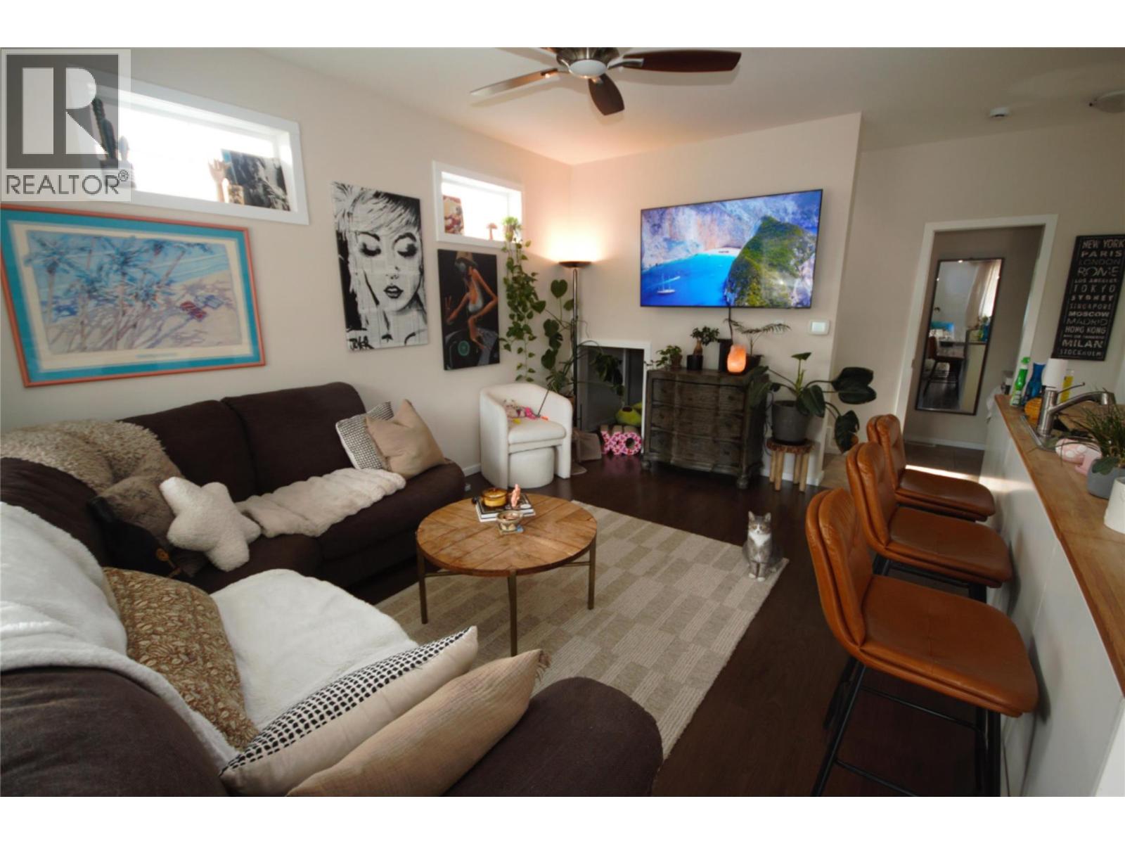 6466 Park Drive, Oliver, British Columbia  V0H 1T3 - Photo 3 - 10386493