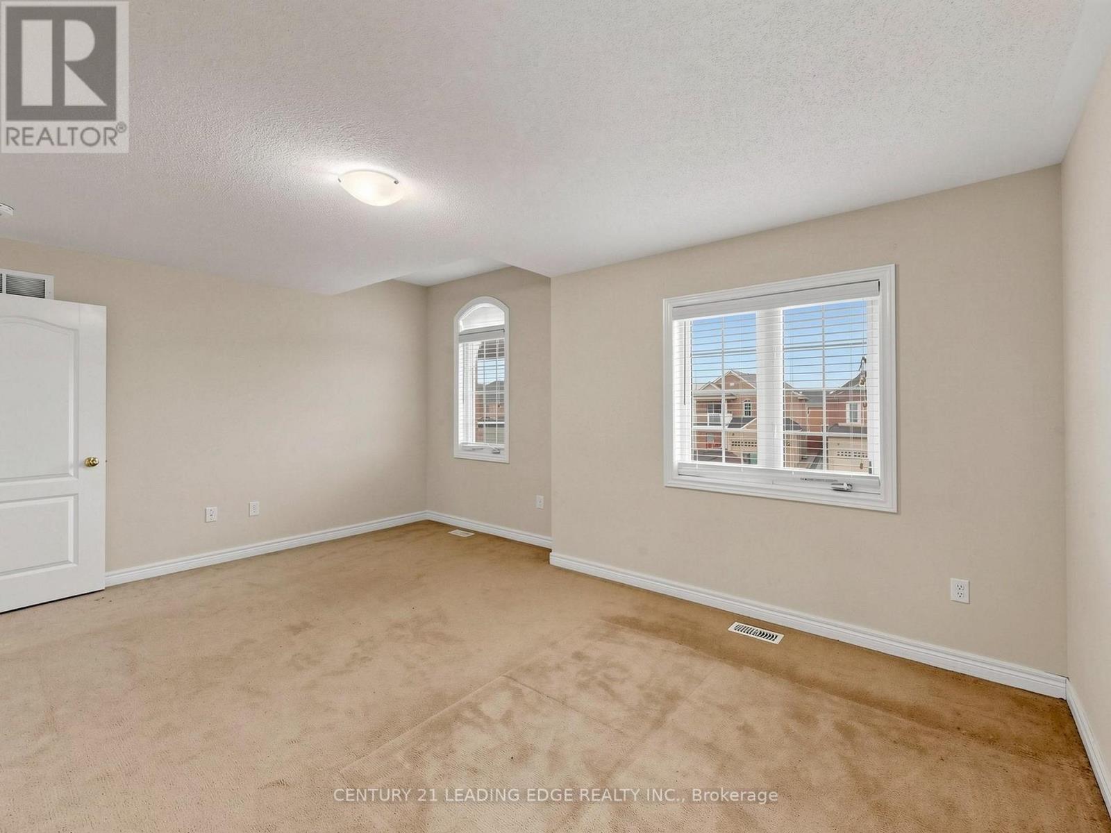 51 Drummondville Drive, Brampton, Ontario  L6P 3M9 - Photo 27 - W13098050