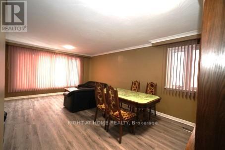 35 Beckett Avenue, Toronto, Ontario  M6L 2B3 - Photo 5 - W13098138