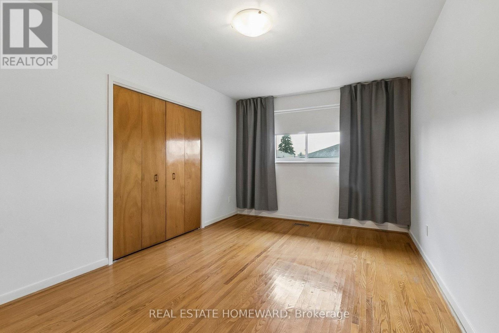 71 Thwaite Avenue, Toronto, Ontario  M3L 2C8 - Photo 23 - W13098146
