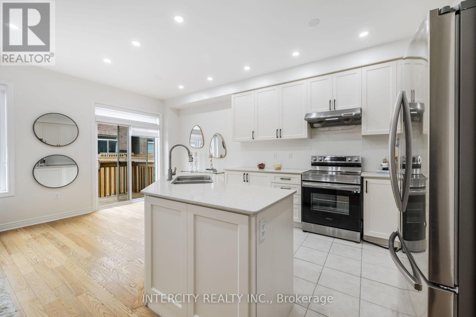 31 Matterhorn Road, Brampton, Ontario  L7A 5A3 - Photo 16 - W13098150
