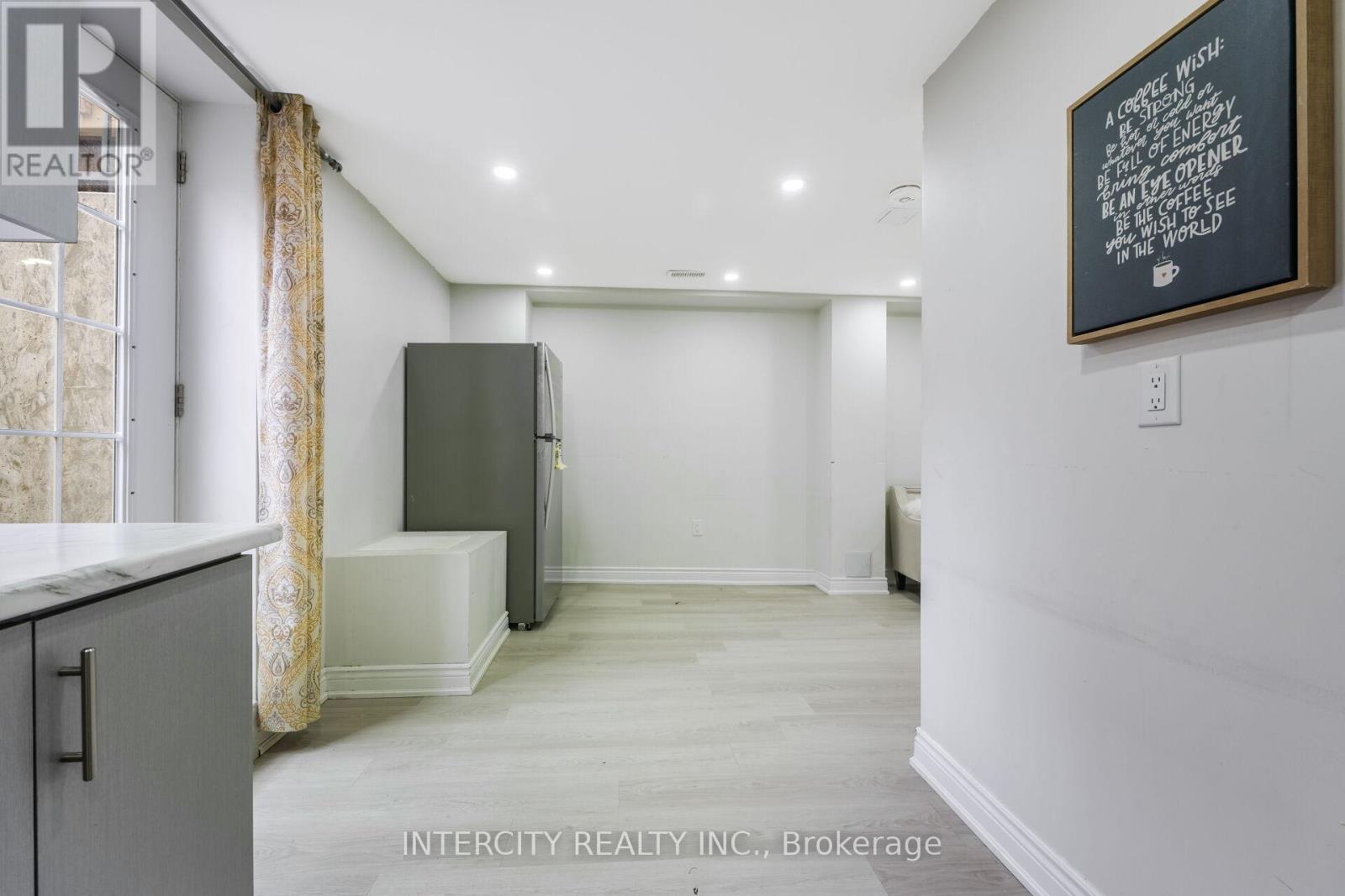 31 Matterhorn Road, Brampton, Ontario  L7A 5A3 - Photo 41 - W13098150