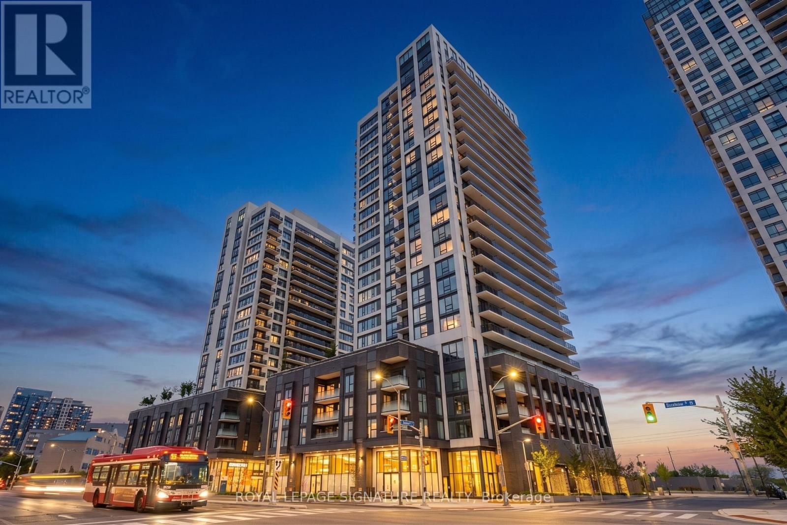 305 - 30 SAMUEL WOOD WAY, Toronto, Ontario