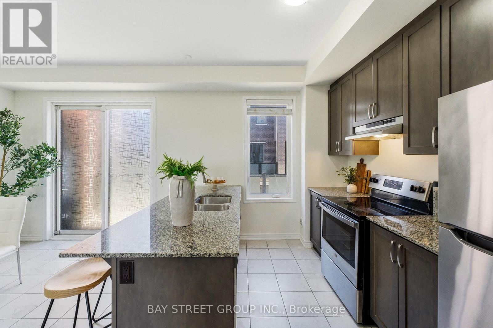 334 Lagerfeld Drive, Brampton, Ontario  L7A 5G8 - Photo 33 - W13098222