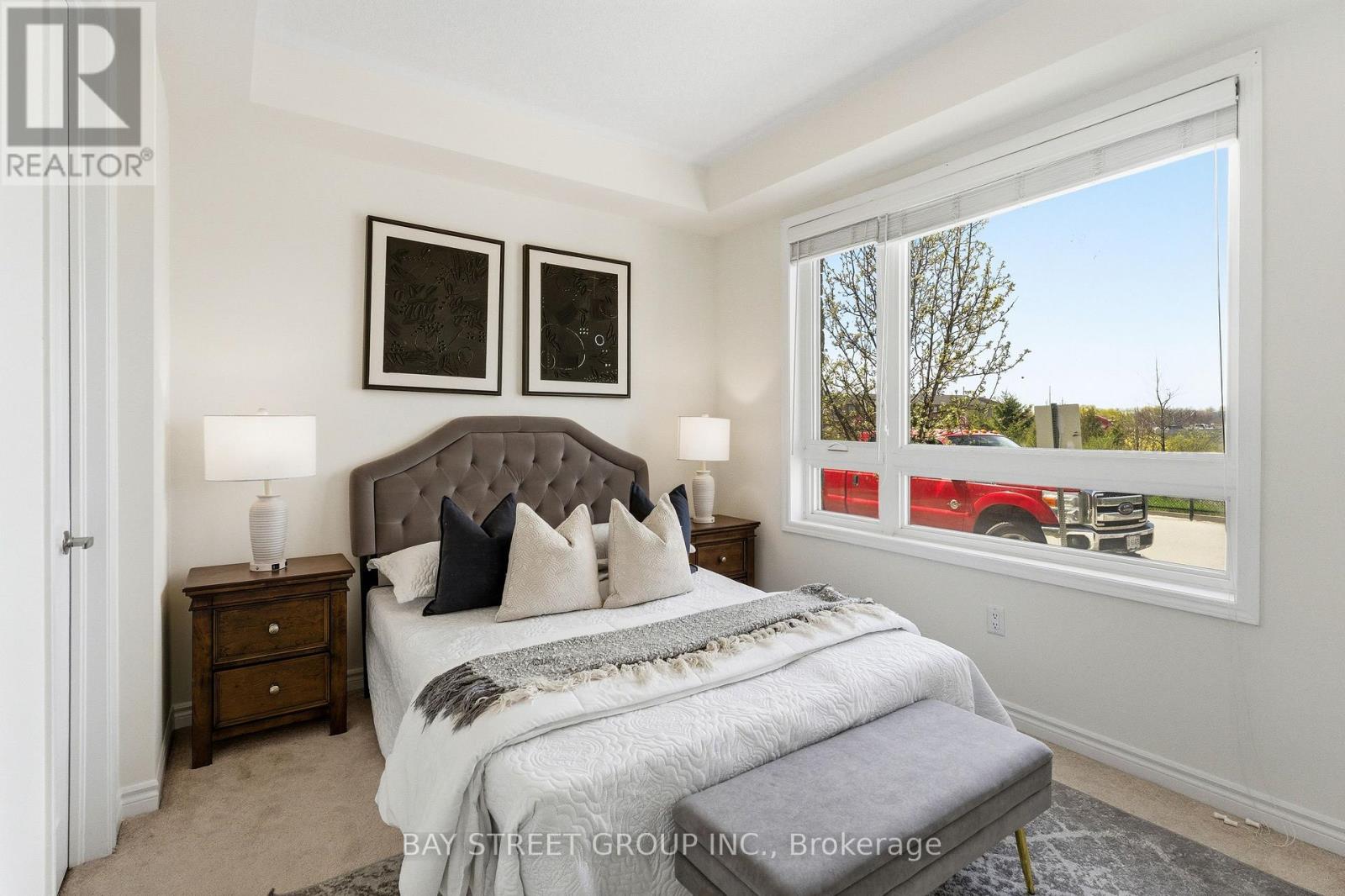 334 Lagerfeld Drive, Brampton, Ontario  L7A 5G8 - Photo 6 - W13098222