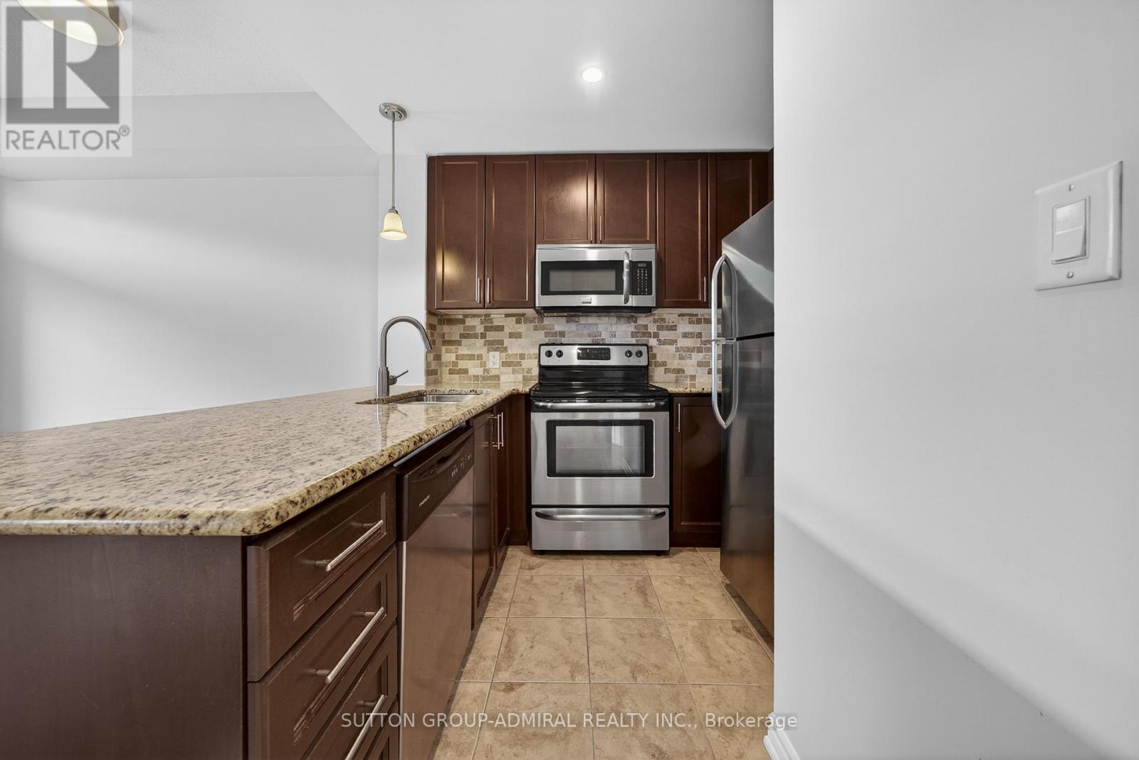 304 - 5327 Upper Middle Road, Burlington, Ontario  L7L 0E9 - Photo 7 - W13098228